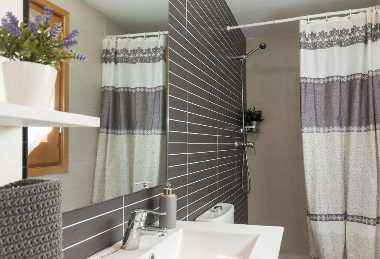 טוסה דה מאר Lets Holidays Mediterranean Apartment 3 Minutes To The Beach 3 מראה חיצוני תמונה